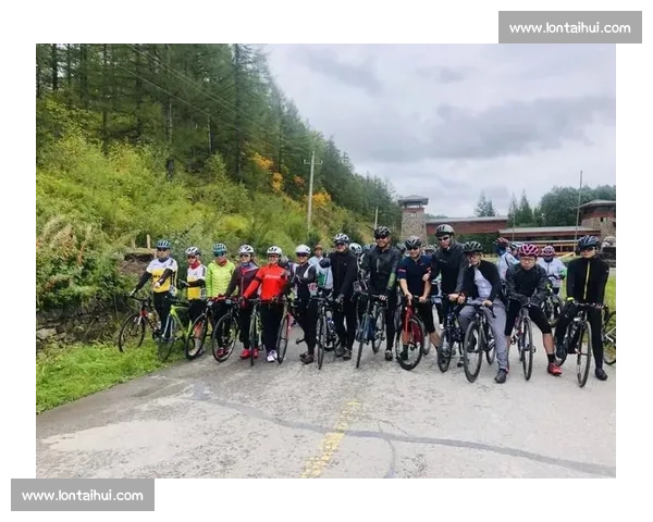 百米决赛巅峰对决速度与激情燃爆赛场全程解析