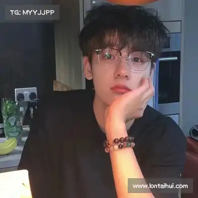 秦莉凌